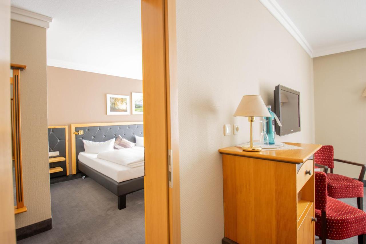 Hotel Tanne イルメナウ エクステリア 写真