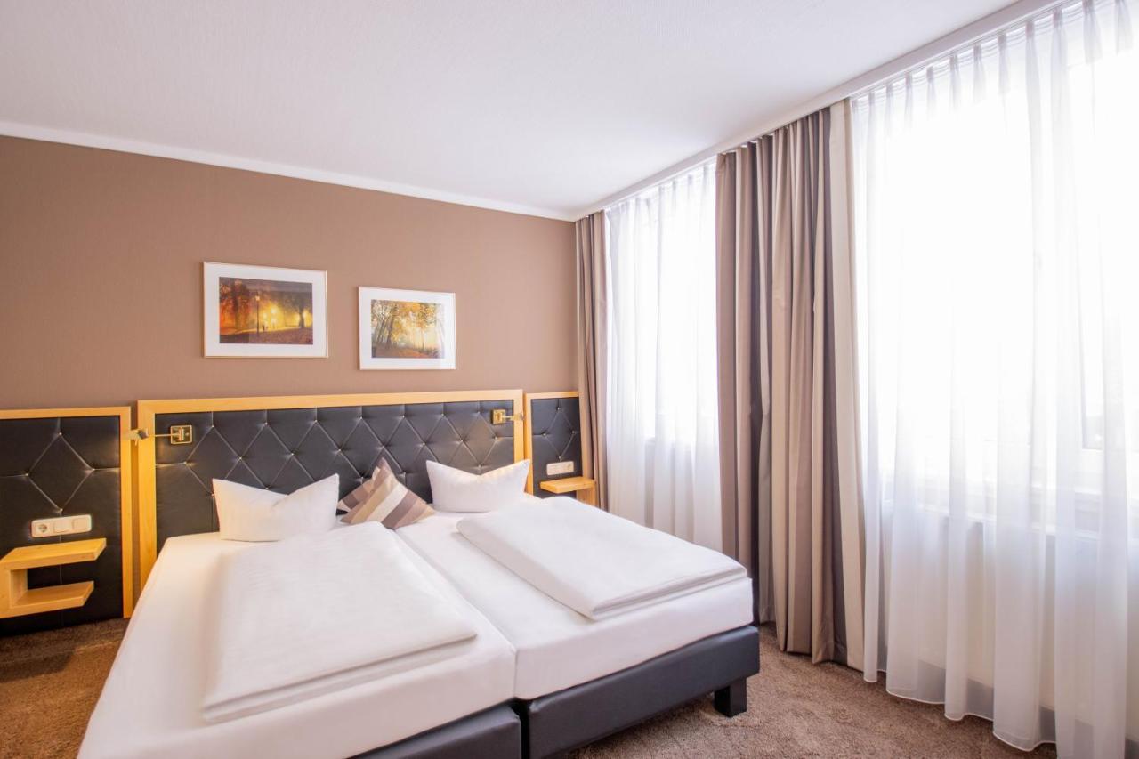 Hotel Tanne イルメナウ エクステリア 写真