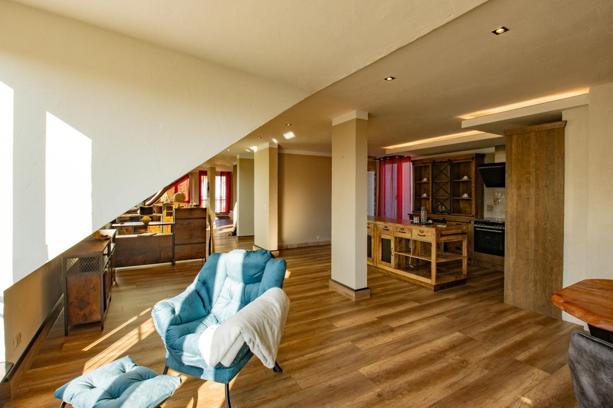 Hotel Tanne イルメナウ エクステリア 写真